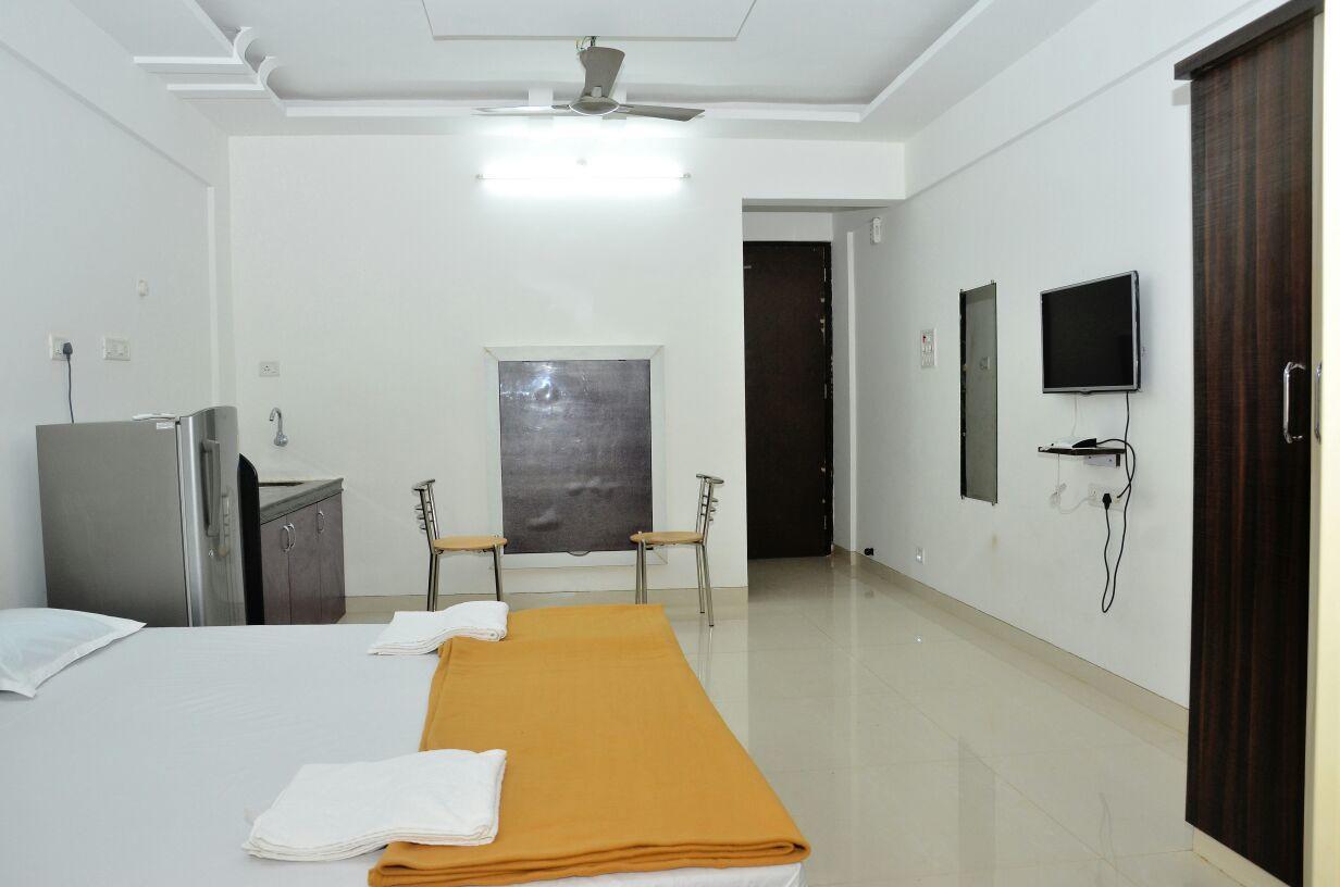 Nilaya Beach Resort Алібаґ Екстер'єр фото
